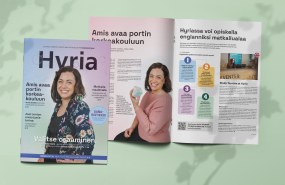 Kuva lehden kannesta ja sisäaukeamasta joissa molemmissa AMK-koordinaattori Anna Skytten. 
